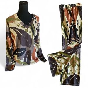 Floral Ashley Shimmering Safari Set Women’s Size XL NWT Long Sleeves Long Pants